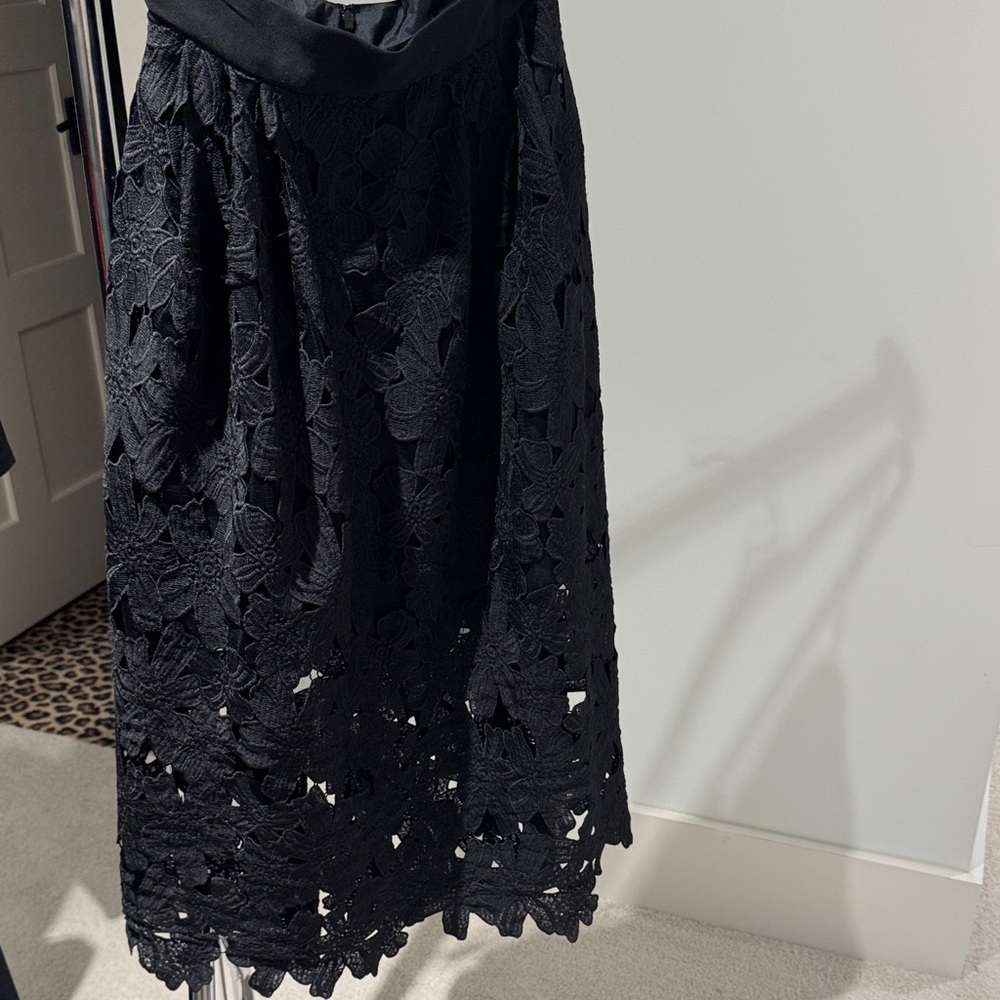 Carmen Marc Valvo Black Floral Lace Midi Skirt